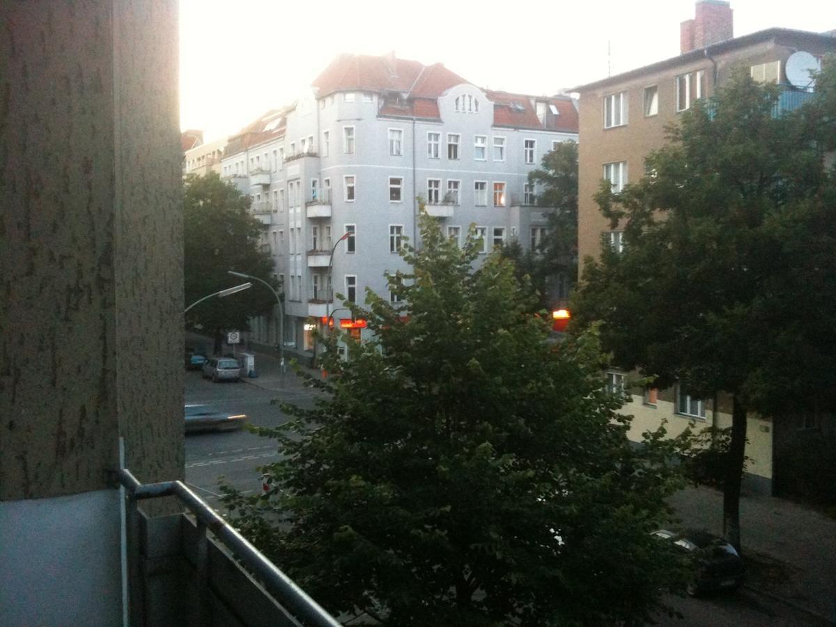 Kant Berlín Exterior foto